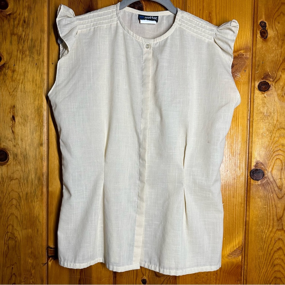 Vintage Panther Ruffle Cap Sleeve Button Down